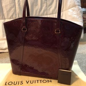 Louis Vuitton Vernis Bag